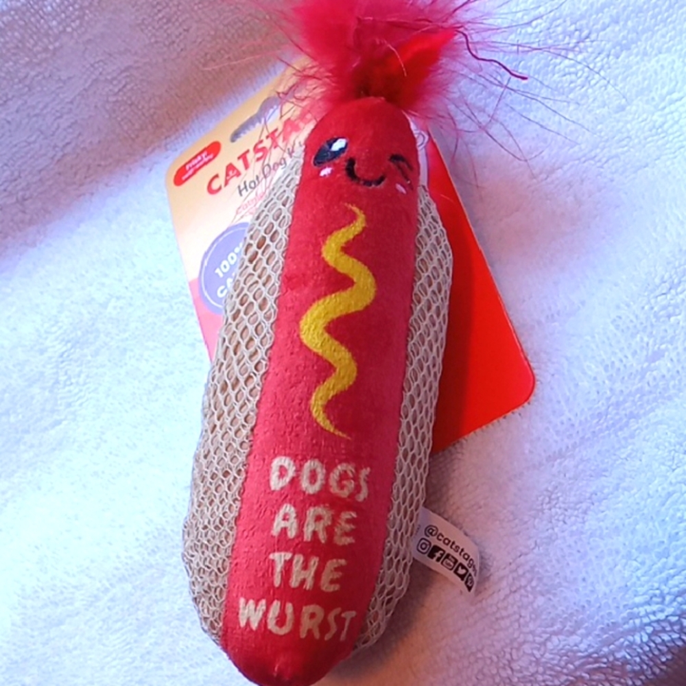 NEW.  CAT TOY - HOT DOG IN A ROLL FILLED WITH 100% CATNIP.
